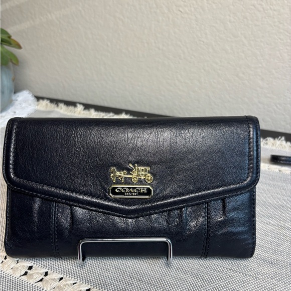 Coach Madison Black Leather Wallet - Picture 2 of 7